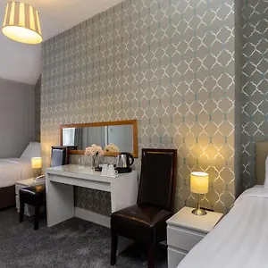 3* Гостевой дом Clifden House By Nina