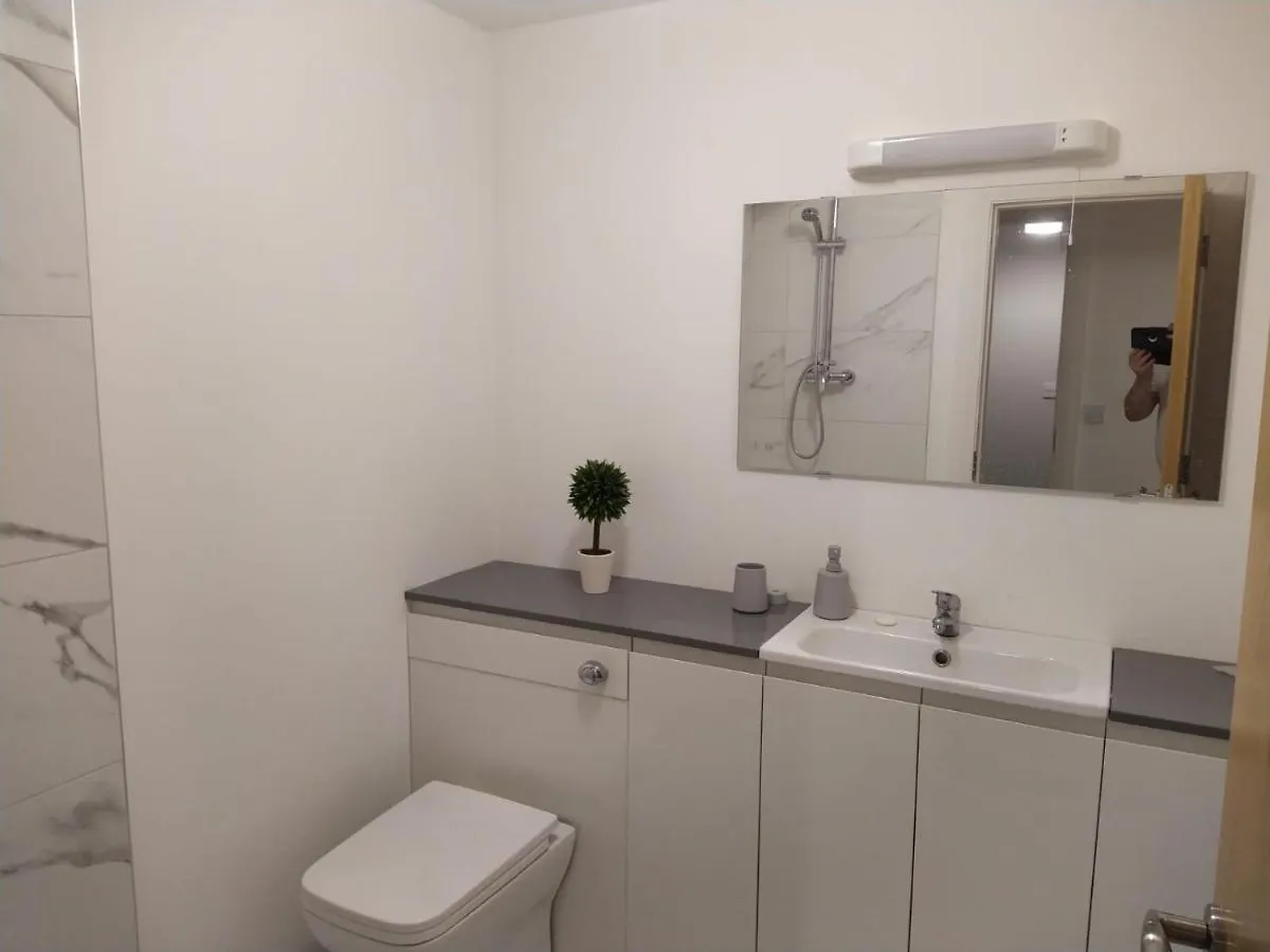 Spacious Two Bedroom City Apartment Longs Place, Dublin 8